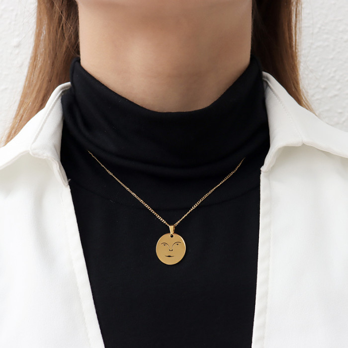 Punk Human Face Pendent Necklace for Women Retro Abstract Hollow Out Statement Golden Face Necklace Fashion Female
