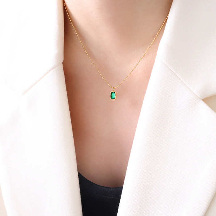 Jewelry Wholesale No Fade Small Green Zircon Square Pendant Necklace Waterproof Gold Jewelry