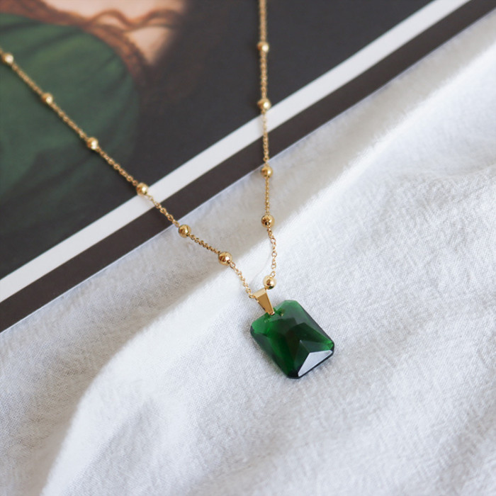 European Simple Square Green Crystal Pendant Clavicle Chain Necklace Women Classic Plating 14k Gold Jewelry p573