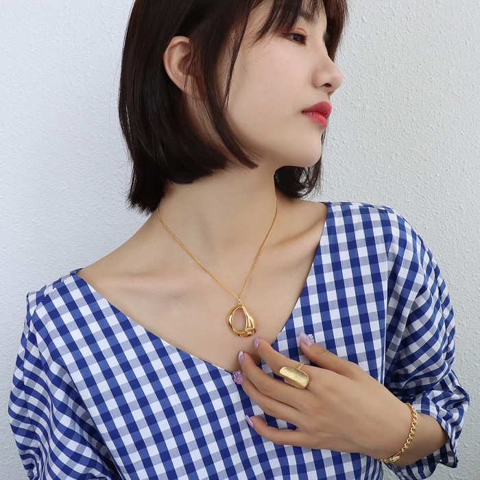 Hypoallergenic Irregular Hollow Geometric Square Oval Pendant Necklace 18K Gold Plated Tarnish Free Jewelry Necklace for Women