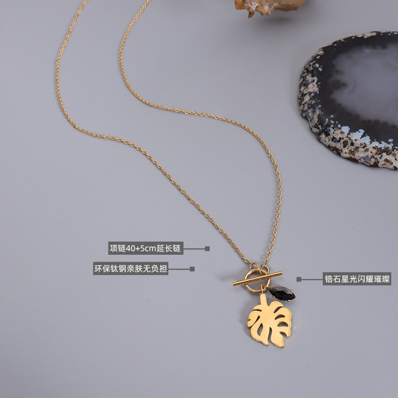 Stainless Steel Gold Leaf Pendant Necklaces with Black Zircon Stone Circle Bar Charms Clavicle Choker Necklaces for Women Gift