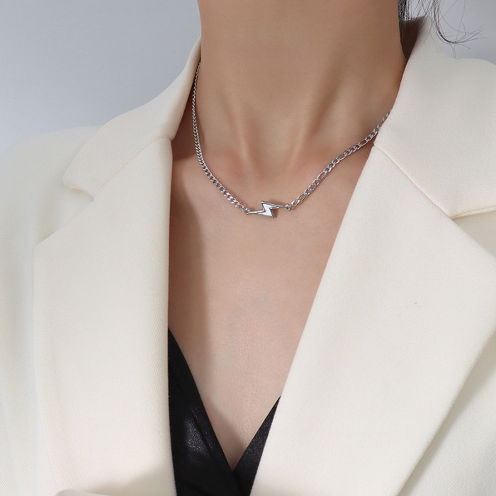 OL White Sea Shell Block Lightning Necklace for Women Titanium Steel French Girl Choker Clavicle Chain Jewelry Wholesale