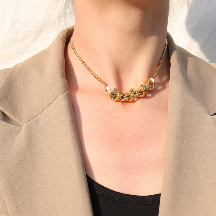 2021 Korean Round Pendant Irregular Pearl Necklace for Women Elegant Thick Chain Choker Gift
