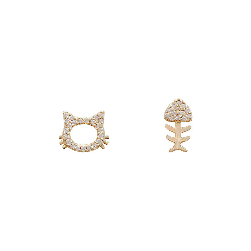 Aesthetic Design Adorable Cat Fish Women Girls Earrings Gold Color Cubic Zirconia Stud Earrings Jewelry