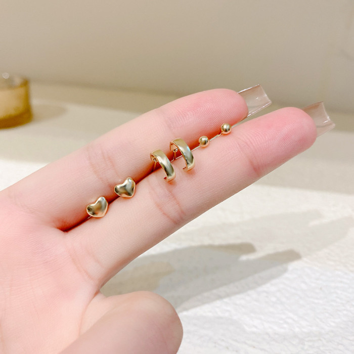 Geometric Heart Stud Earrings For Women Korean Trendy Simple Romantic Dating Accessories Sweet Girlfriend Jewelry Gift Wholesale