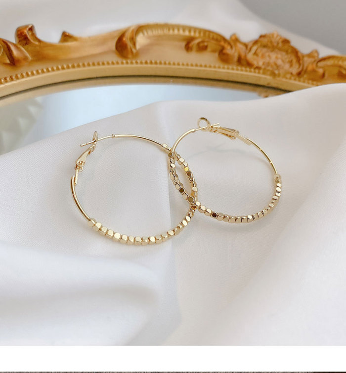 New Metal Square Beads Hoop Earrings Vintage Unique Temperament Ear Hooks Women Statement Simple Fashion Jewelry