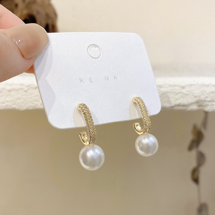 Korean Big Round White Champagne Imitation Imitation Pearl Hoop Earrings Gold Color for Women Fashion Temperament Party Jewelry 4020