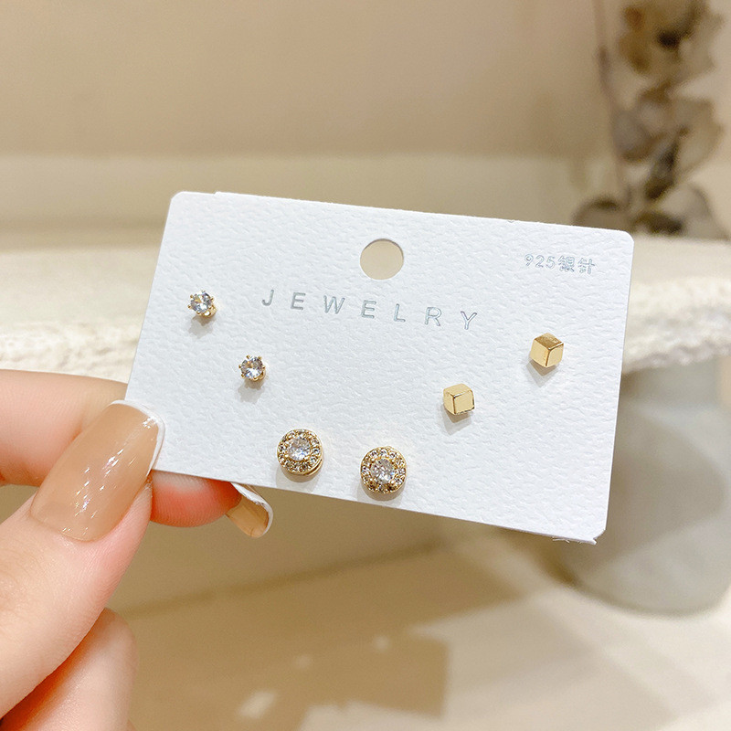 Silver Color Simple Round Bling CZ Zircon Stone Stud Earrings Fashion Jewelry Korean for Women Girl