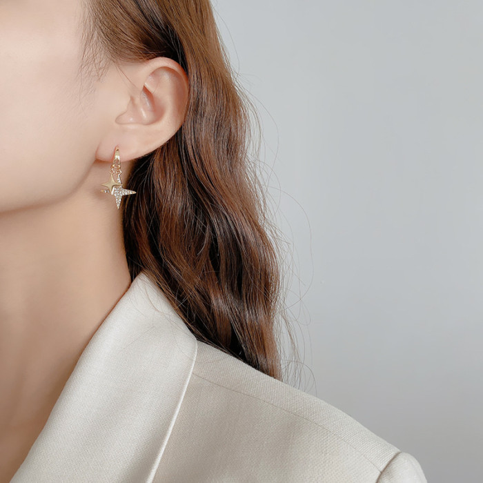 Korean Classic Four Pointed Star Earrings Women's Glittering Fashion Star Earhook Ear Jewelry Crystal Zircon Earrings