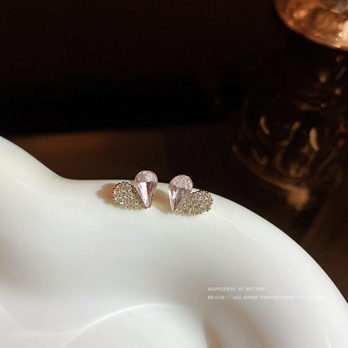 Girls Cute Heart Stud Earrings For Women White Gold Color Brilliant White Zircon Crystal Wedding Studs