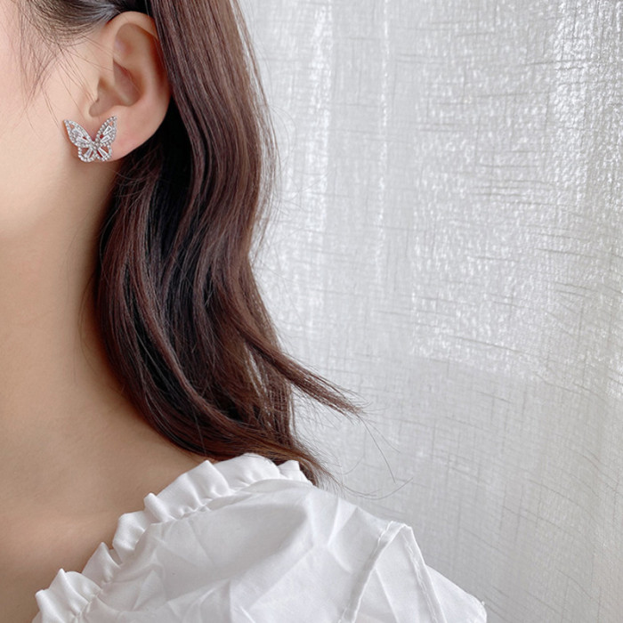Fashion Crystal Butterfly Stud Earrings for Women Gift Elegant Zirconia Earrings Luxury Crystal Butterfly Stud