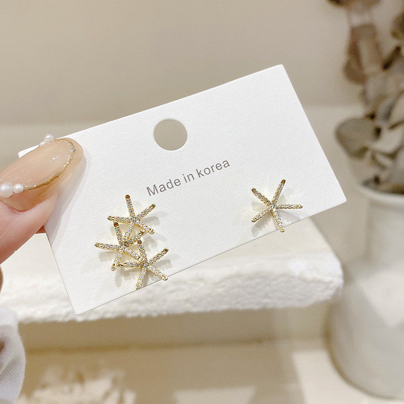 Fashion Elegant Simple Star Crystal Stud Earrings Korean Style Ear Piercing Earrings For Women Party Wedding Jewelry