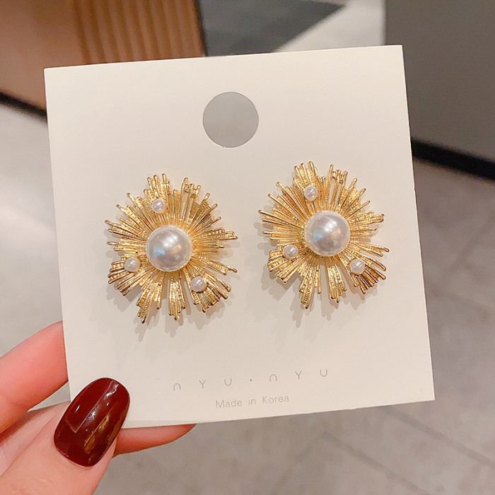 Luxury Retro Bohemia Round Irregular Metal Pearl Rhinestone Stud Earrings for Women Jewelry