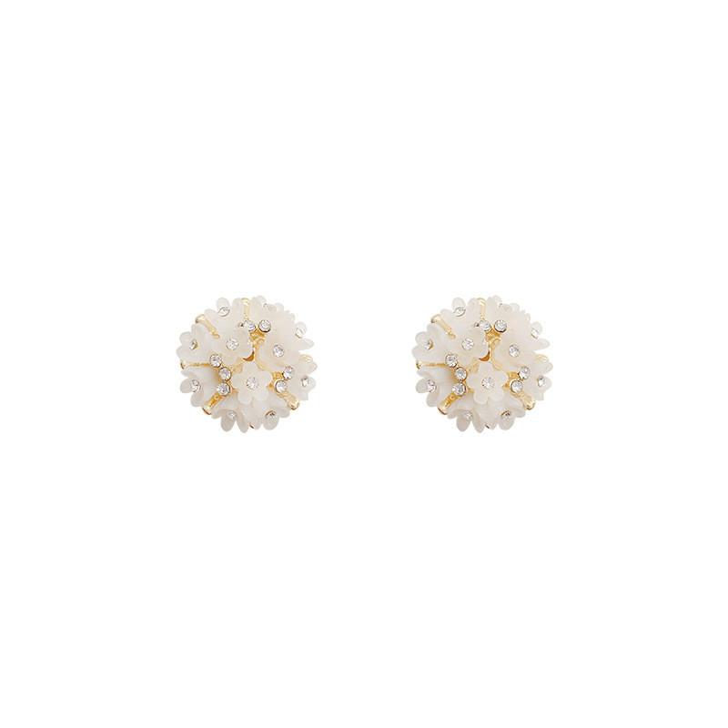 Luxury Arrival Stud Earrings Women Classic Retro Shell Flower Ball Earrings Female Eelgant Jewelry