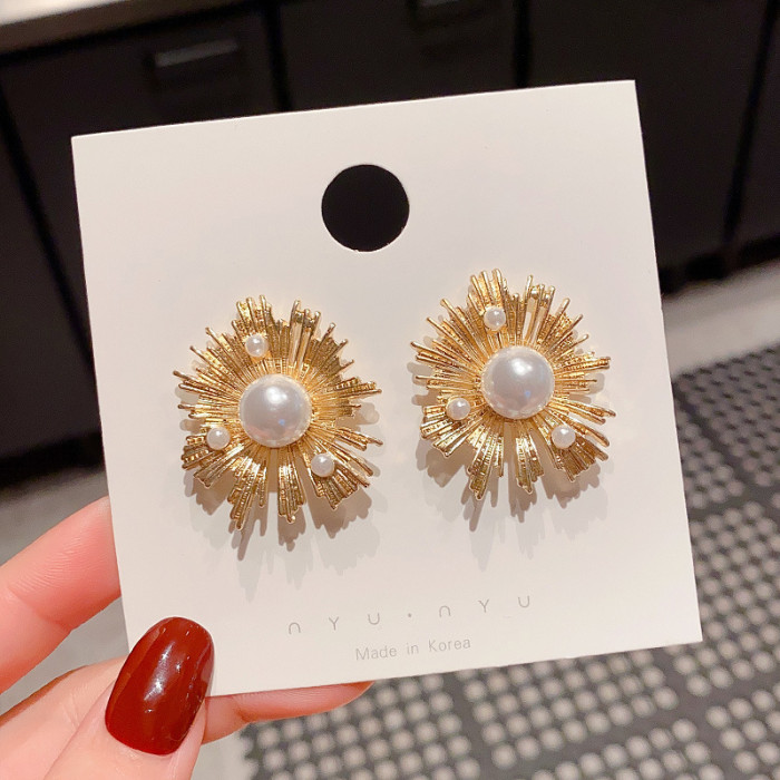 Luxury Retro Bohemia Round Irregular Metal Pearl Rhinestone Stud Earrings for Women Jewelry