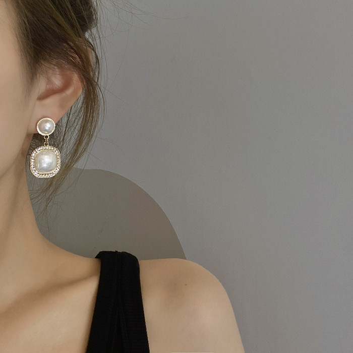 Pearl Bohemia Statement Dangle Earrings White Color Square Pendants Drop Earrings for Women Pearl Earrings