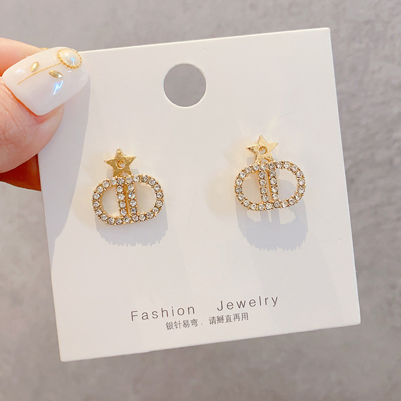 New Korean Rhinestone Flash Stud Earrings Exquisite Zircon Letter D Word Earrings For Women Fashion Jewelry Gift Accessories