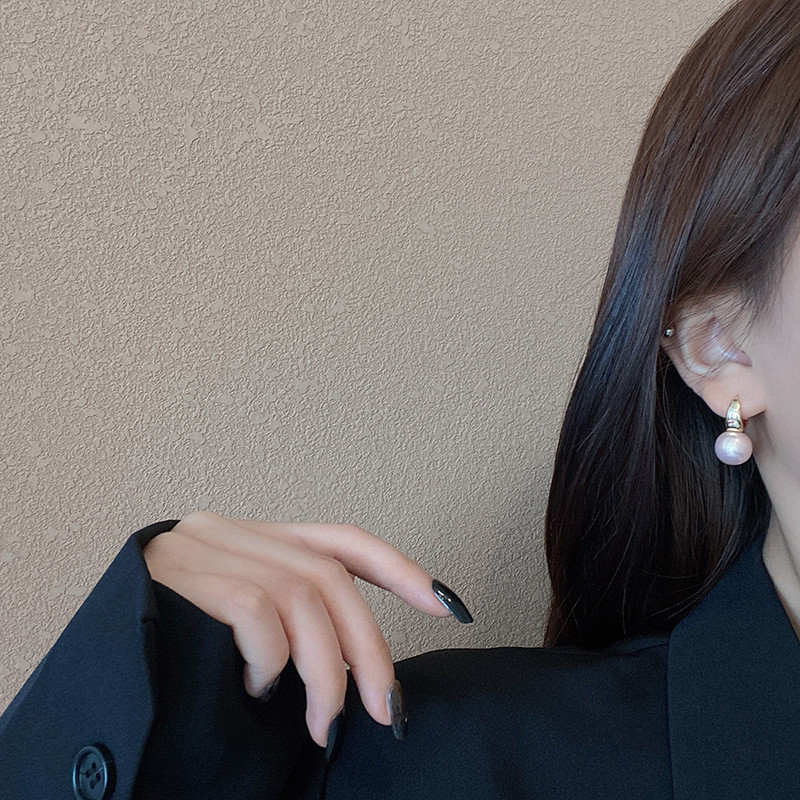 New Fashion Fresh Sweet Pearl Temperament Drop Earrings Contracted Geometric Joker Elegant Lovely Women Earrings