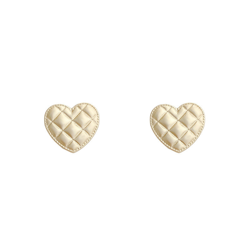 Exquisite Matte Gold Love Heart Shape Stud Earrings For Women Piercing Earrings Fashion Wedding Jewelry