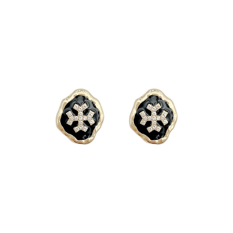 Retro Irregular Metal Black White Enamel Stud Earrings Zirconia Snowflake Ear Studs for Women Korean Fashion Jewelry