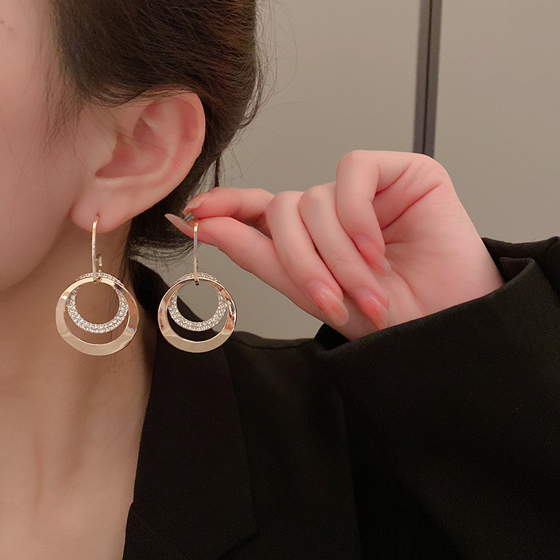 2022 NEW Rhinestone Circle Crystal Long Earrings Temperament Korean Personality Wild Earrings