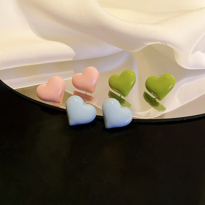 Korean New Sweet Candy Color Pink Blue Acrylic Heart Stud Earrings For Women Fashion Jewelry Love Heart Resin Earings Wholesale