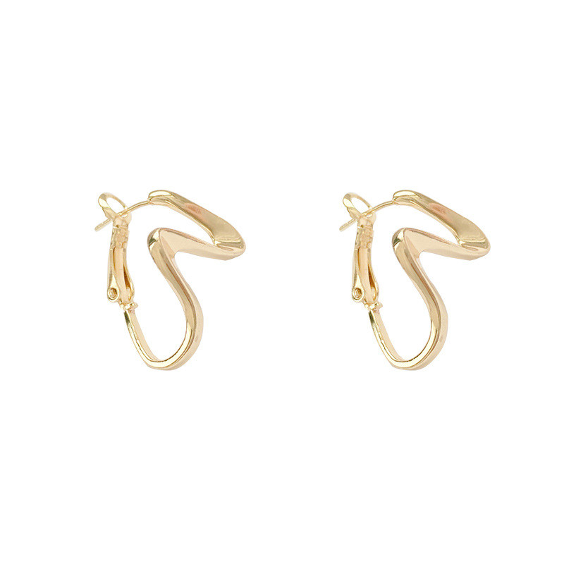 Vintage Letter S Exaggeration Note Stud Earrings for Women French Design Metal Simple Irregular Earrings Jewelry