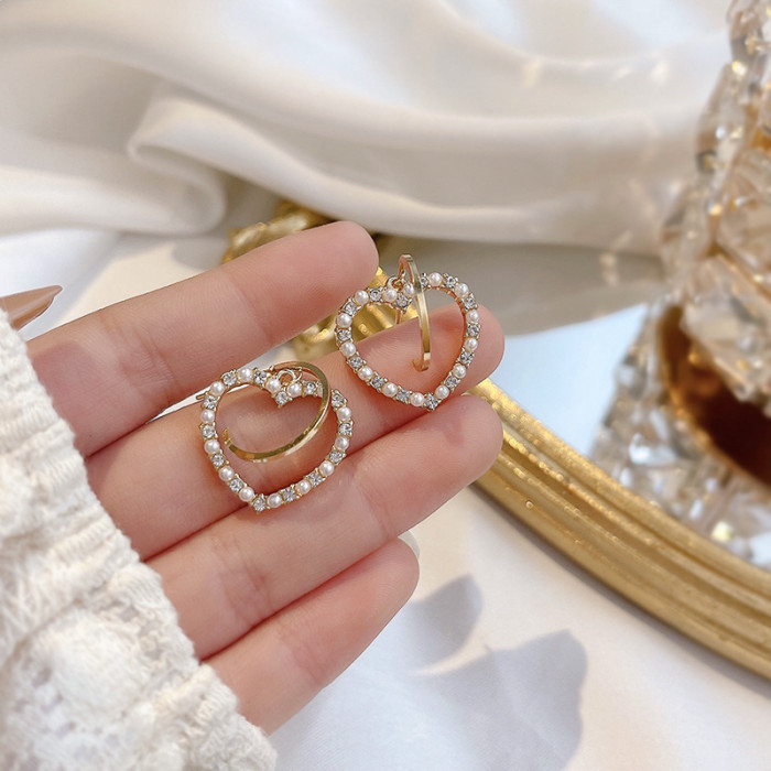 Fashion Cubic Zircon Love Heart Pendant Earrings Korean Style Creative Hollow Hoops Earrings For Women Jewelry Gift