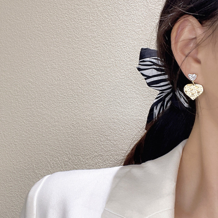 New Fashion Korean Drop Earrings for Women Metal Zircon Inlaid Double Heart Korean Jewelry Female Earring Girls Gift
