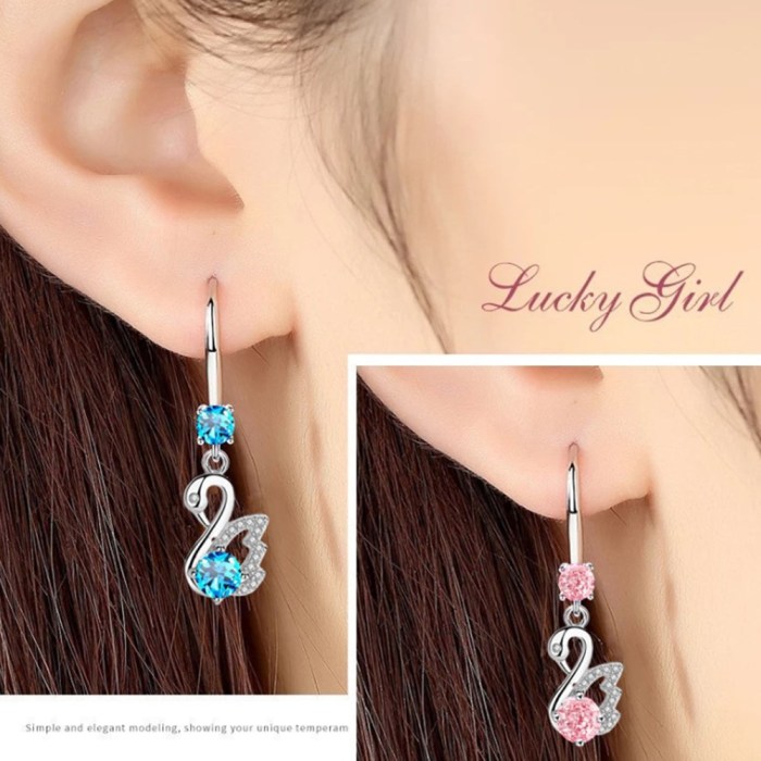 Wholesale S925 Sterling Trendy  Women Fashion Jewelry High Quality Blue Pink Crystal Zircon Swan Hot Sale Retro Simple Earrings