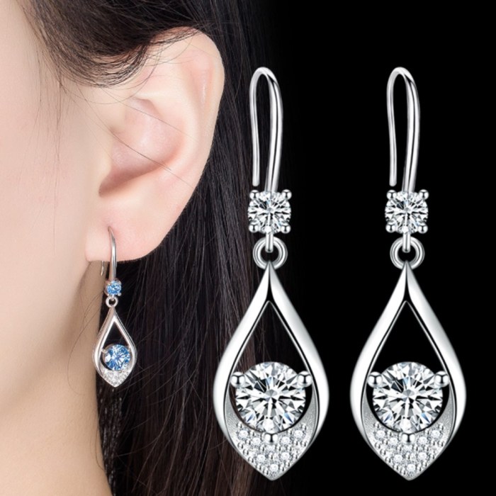 Wholesale S925 Sterling Trendy Women's Fashion Jewelry High Quality Cubic Zirconia Mid-length Tassel Earrings