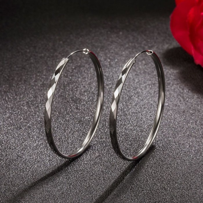 Wholesale S925 Sterling Silver Trendy Women's Fashion Jewelry High Quality Glossy Simple Retro Exaggerated Size Hoop Earrings