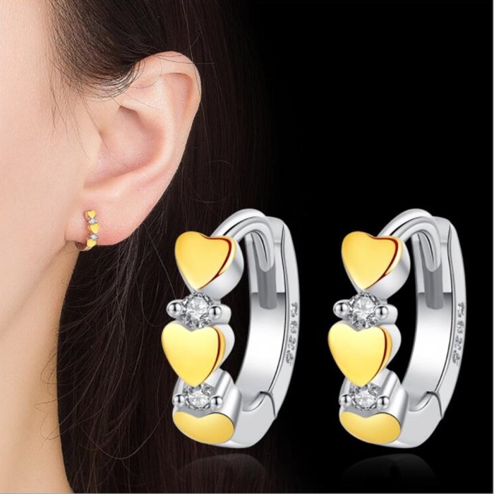 Wholesale S925 Sterling Trendy  Women Jewelry Cubic Zirconia  Heart Small Paragraph Hoop Earrings