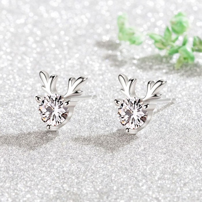 Wholesale S925 Sterling Women Fashion Jewelry High Quality Cubic Zirconia Antlers Simple Retro Stud Earrings