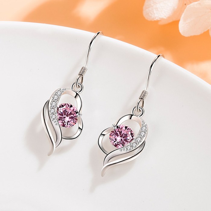 Wholesale S925 Sterling Silver Trendy  Women's Fashion Jewelry Dangle Crystal Zircon Heart Love Hollow Long Tassel Hook Earrings