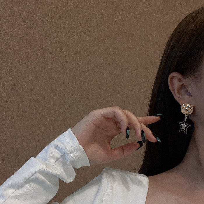 Trend Korean Black Square Velvet  Earrings Fashion Crystal Geometry Female Pendant Earrings Jewelry