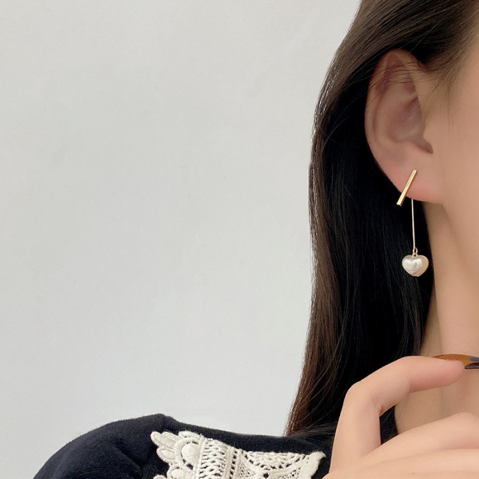 2022 Luxury Long Bar Long Tassel Pearl Dangle Earrings Female Creative Earrings Fashion Clouds Classic Jewelry for Women