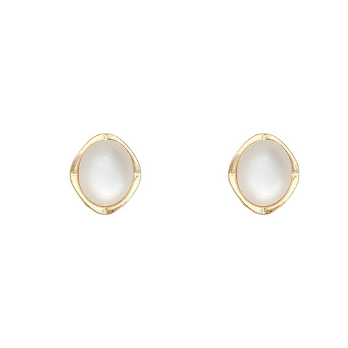 Luxury Opal Earrings Creative Oval Earring Vintage Palace Fashion Design Elegant Ladies Jewelry