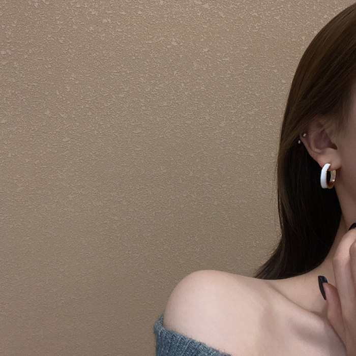 Korean Wide Thick C Shaped Enamel Stud Earring Geometric Curved Red Green Drip Oil Ear Studs Women Fashion Jewelry