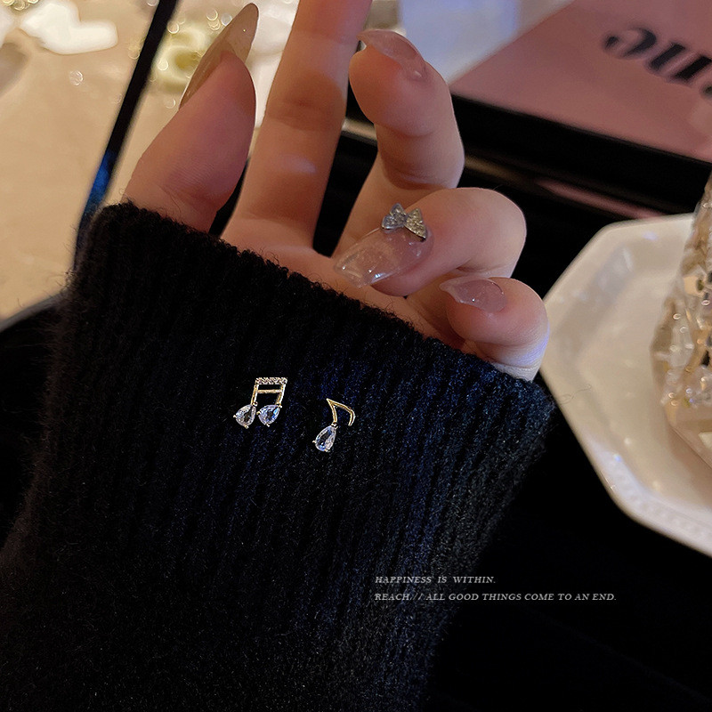 Korean Version Asymmetric Musical Note Earrings Female Trend Creative Beating Music Symbol Silver Colour Ear Jewelry