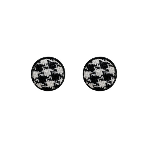 New Design Checkerboard Black White Round Square Stud Earrings For Women Simple Stereoscopic Earring Fashion Jewelry 2022