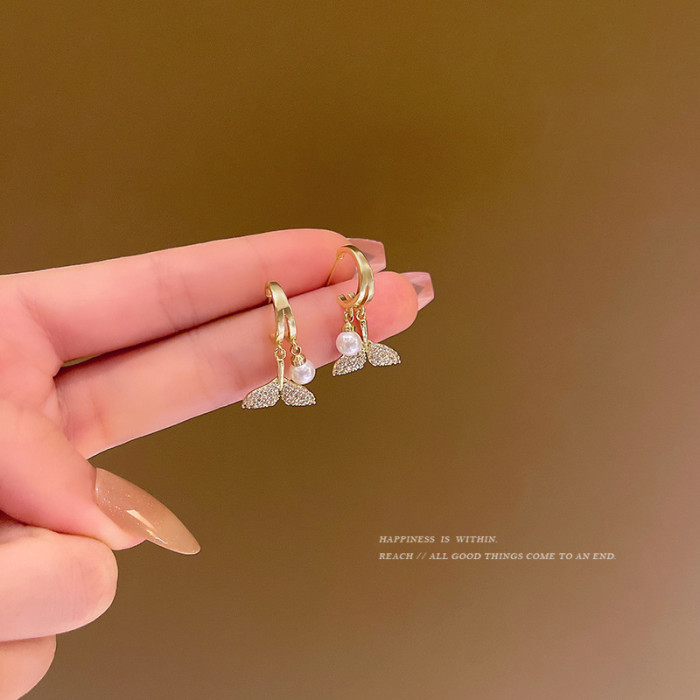 Korean Full Rhinestone Fishtail Imitation Pearl Simple Girl Exquisite Personality Sweet Cute Jewelry Earring