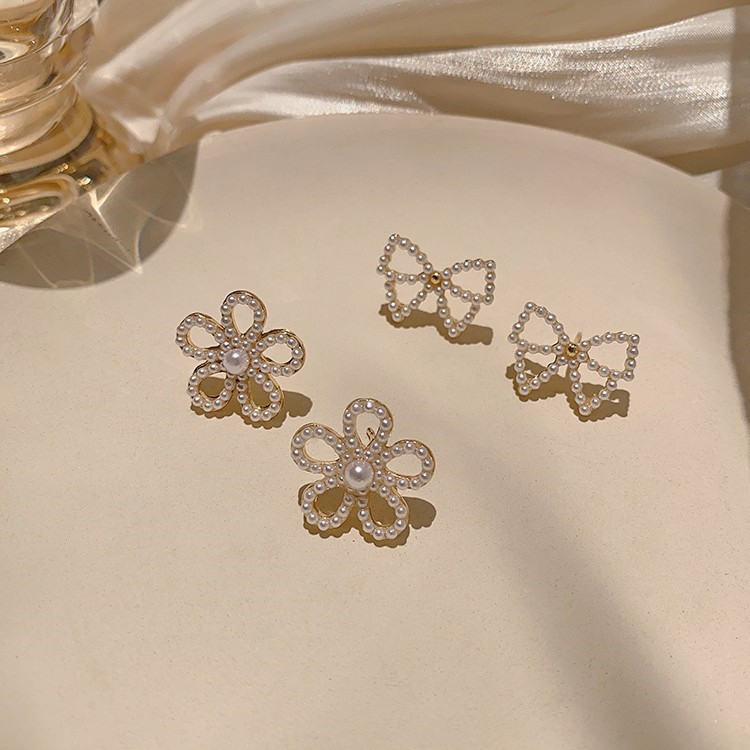 Mini Natural Freshwater Pearl Stud Earrings for Girls Bow Stud Earring Jewelry Gift