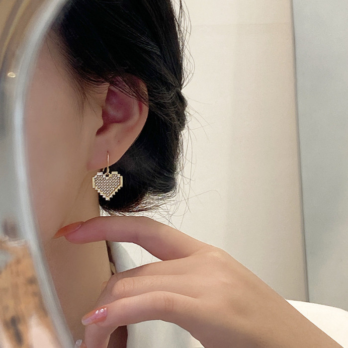 New Arrival Gold Silve Love Heart Earrings For Women Korean Style Pearl Earrings Party Wedding Jewelry