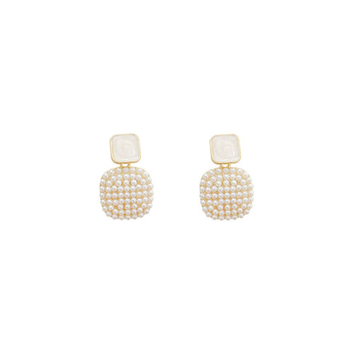 New Fashion Square Exquisite Pearl Earrings Simple Retro Girl Earrings Luxury Jewelry Fashion Jewelry