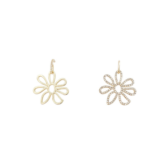 Small Daisy Inlaid with Diamonds Asymmetrical Trendy Hollow Flower Earrings Small Costume Earring Korean Jewelry