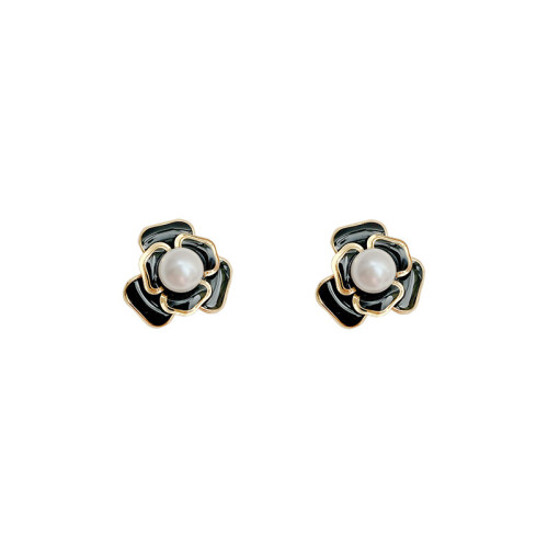 French Retro Rose Flower Pearl Stud Earrings for Women Trendy Black Camellia Flowers Ear Jewelry Party Gifts