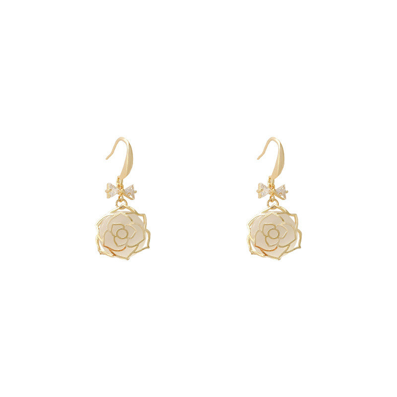Elegant Hanging Camelia Rose Flower Dangle Earrings For Women With Environmental Alloy Anti Allergy
