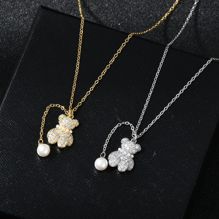 2022 New Fashion Metal Long Tassel Crystal Pearl Bear Sweater Party Necklace Jewelry