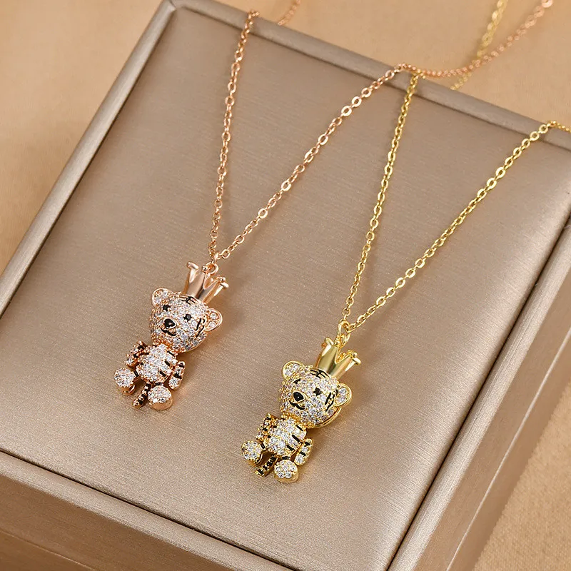Little Tiger Pendant Necklace For Women Exquisite Shiny Full Zircon Charm Sweater Chain Necklace Trend Party Jewelry